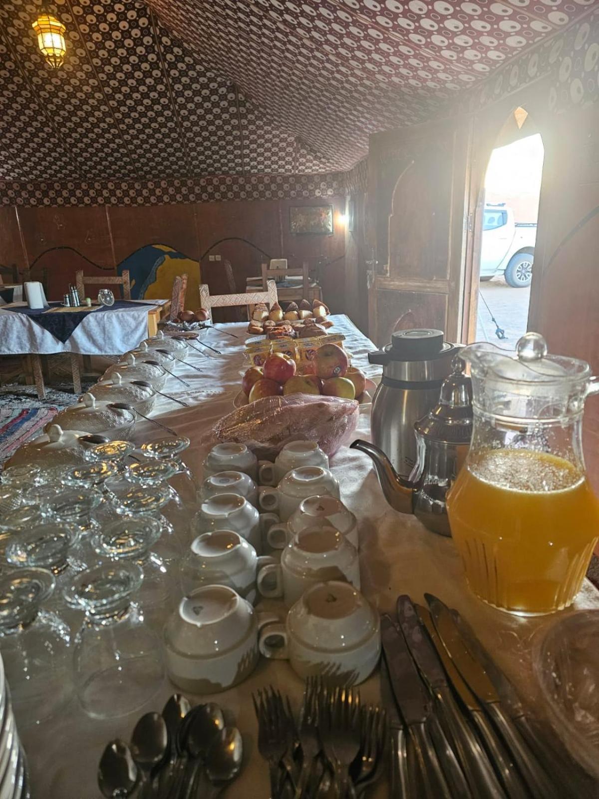 Camel Luxury Camp Bed & Breakfast Merzouga Eksteriør bilde